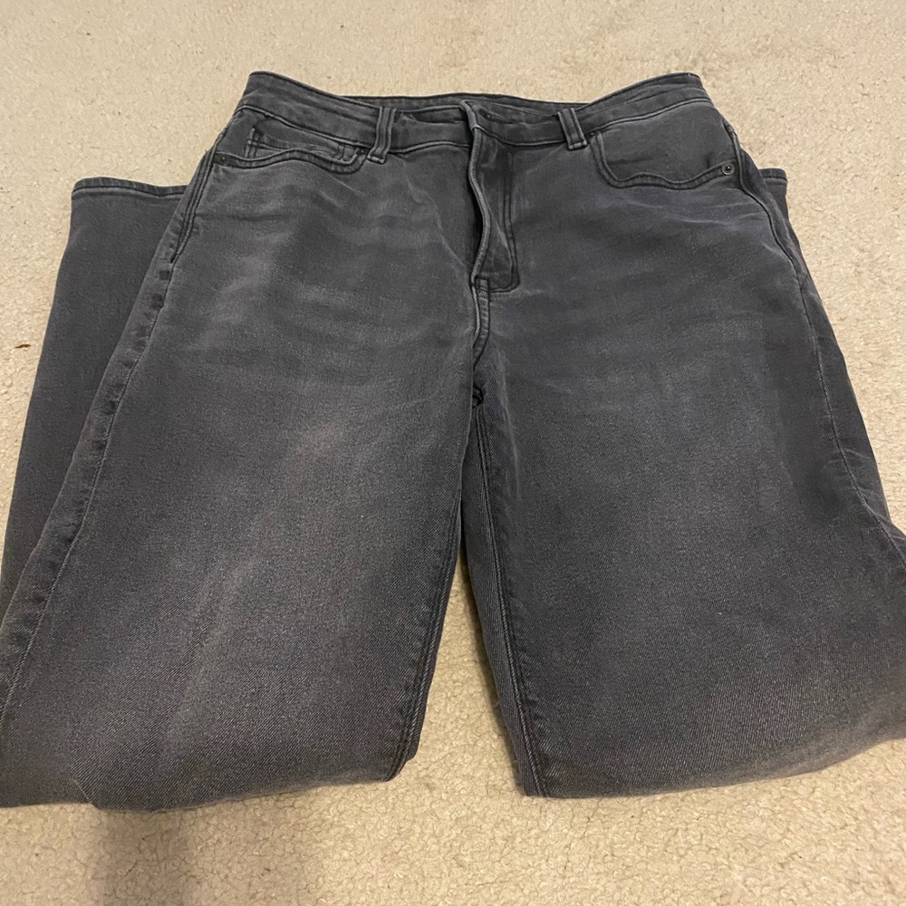 American Eagle high rise mom jeans